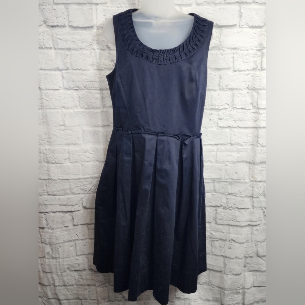 LIZ CLAIBORNE Sleeveless Pleated Cotton Dress